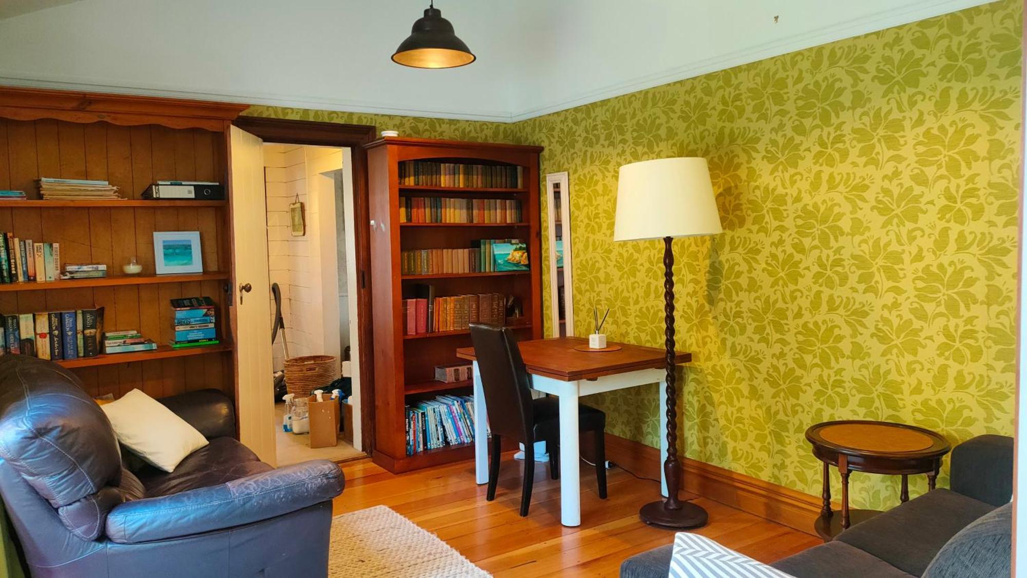 The Oaks- A Beautifully Appointed 1890S Villa Featherston Eksteriør bilde